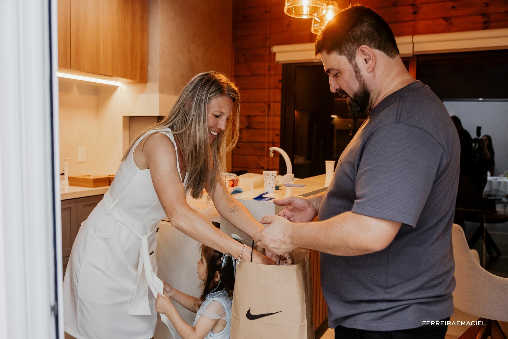 Foto Fotografia Aniversário Infantil de 3 anos da Isis e do Davi em comemoração intimista em casa em Araranguá SC - Imagem 33