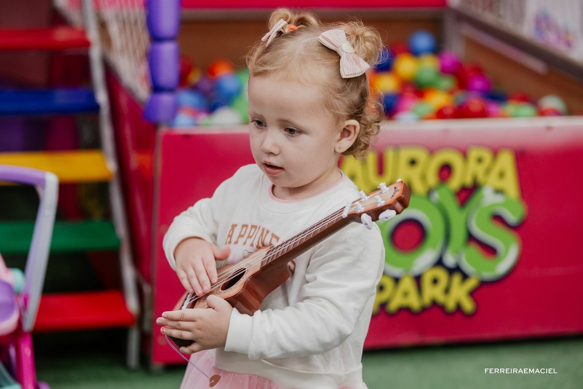 Foto Fotografia de Aniversário Infantil – 3 anos da Maria Vitória – Aurora Toys Park – Araranguá – SC - Imagem 10