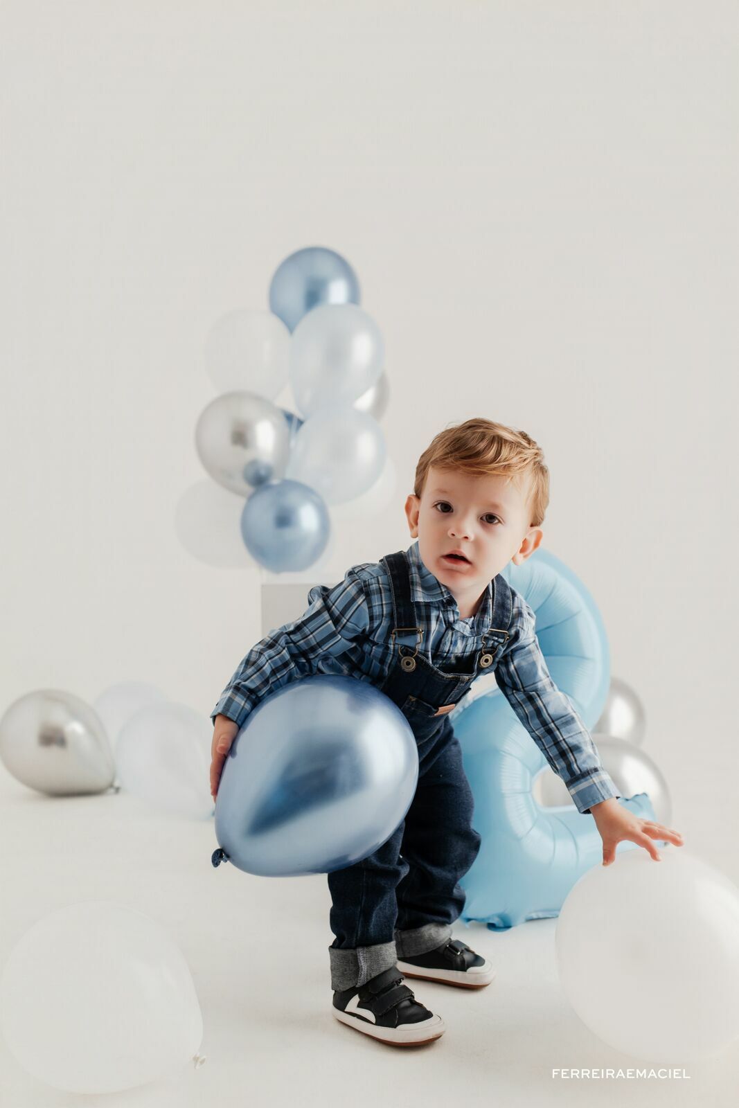 Foto Aniversário Infantil em Estúdio – Daniel – 2 Anos – Fotografia Infantil Profissional – Araranguá SC Foto Aniversário Infantil em Estúdio – Daniel – 2 Anos – Fotografia Infantil Profissional – Araranguá SC - Imagem 1