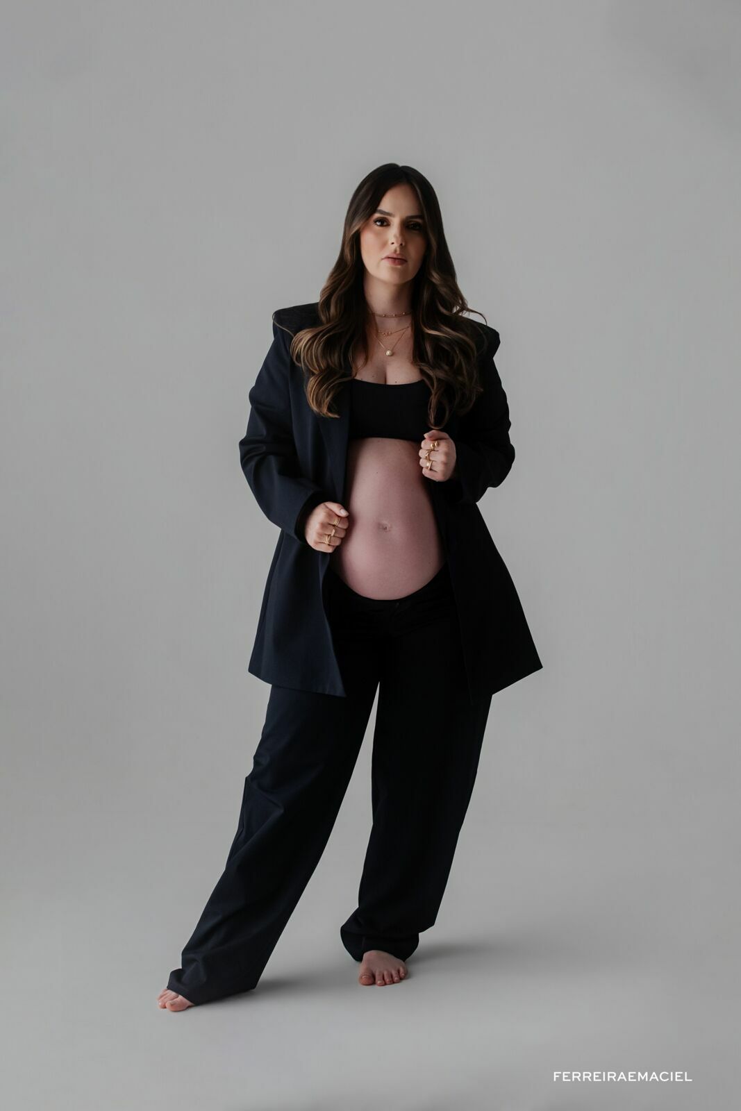 Foto Ensaio Gestante em Estúdio – Karina Mezzari – Fotografia Profissional e Produção de Moda – Araranguá SC - Imagem 36