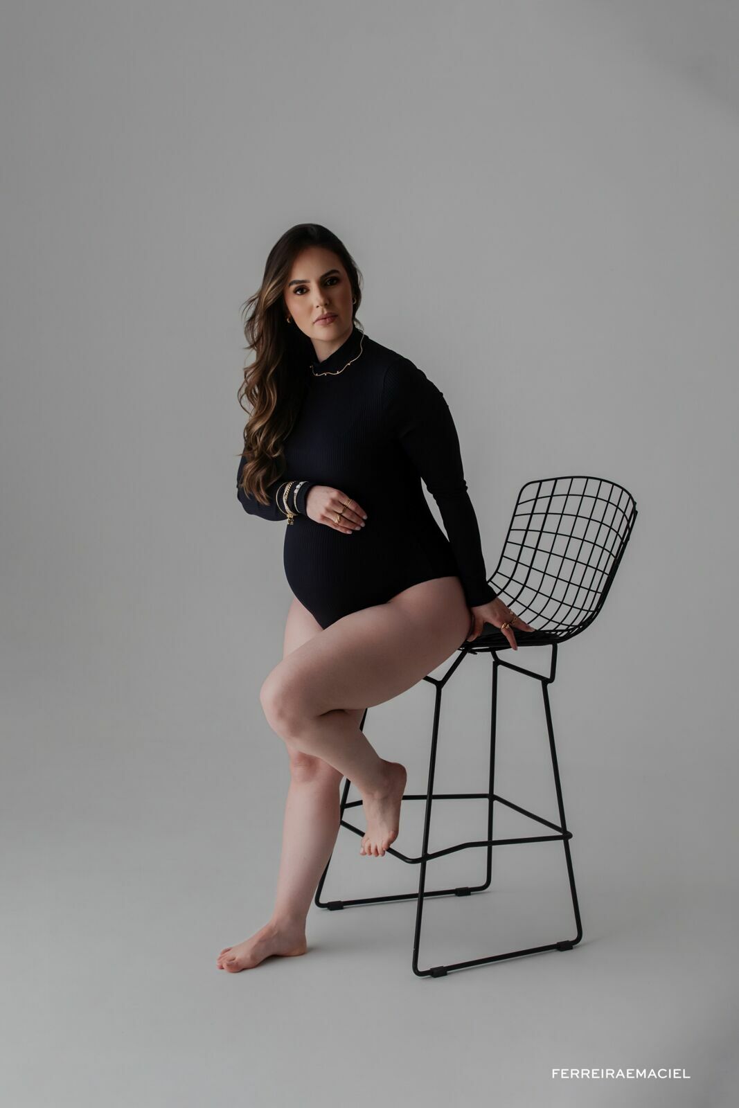 Foto Ensaio Gestante em Estúdio – Karina Mezzari – Fotografia Profissional e Produção de Moda – Araranguá SC - Imagem 30