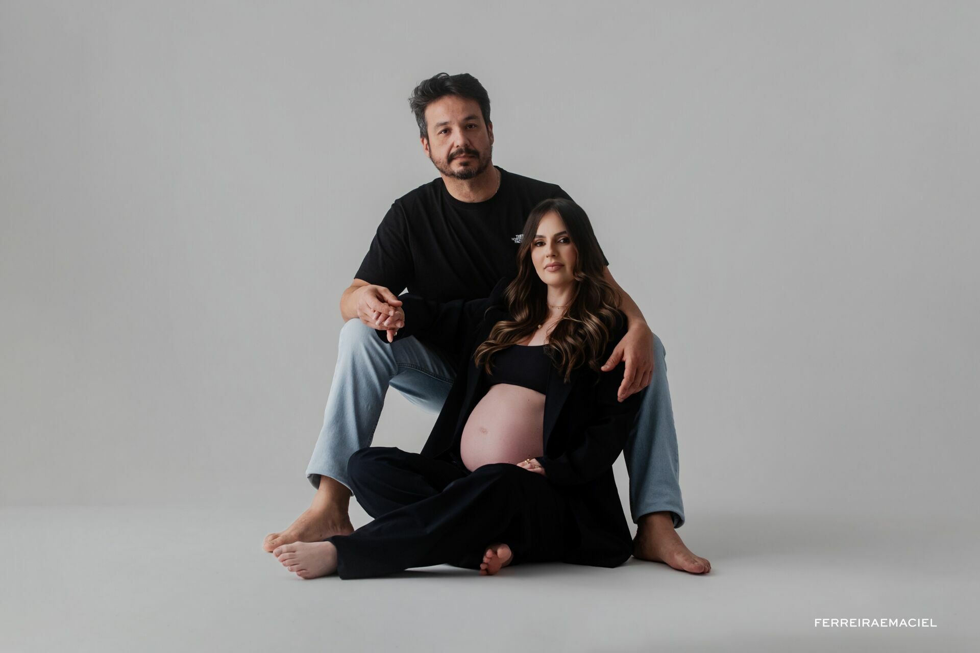 Foto Ensaio Gestante em Estúdio – Karina Mezzari – Fotografia Profissional e Produção de Moda – Araranguá SC - Imagem 38