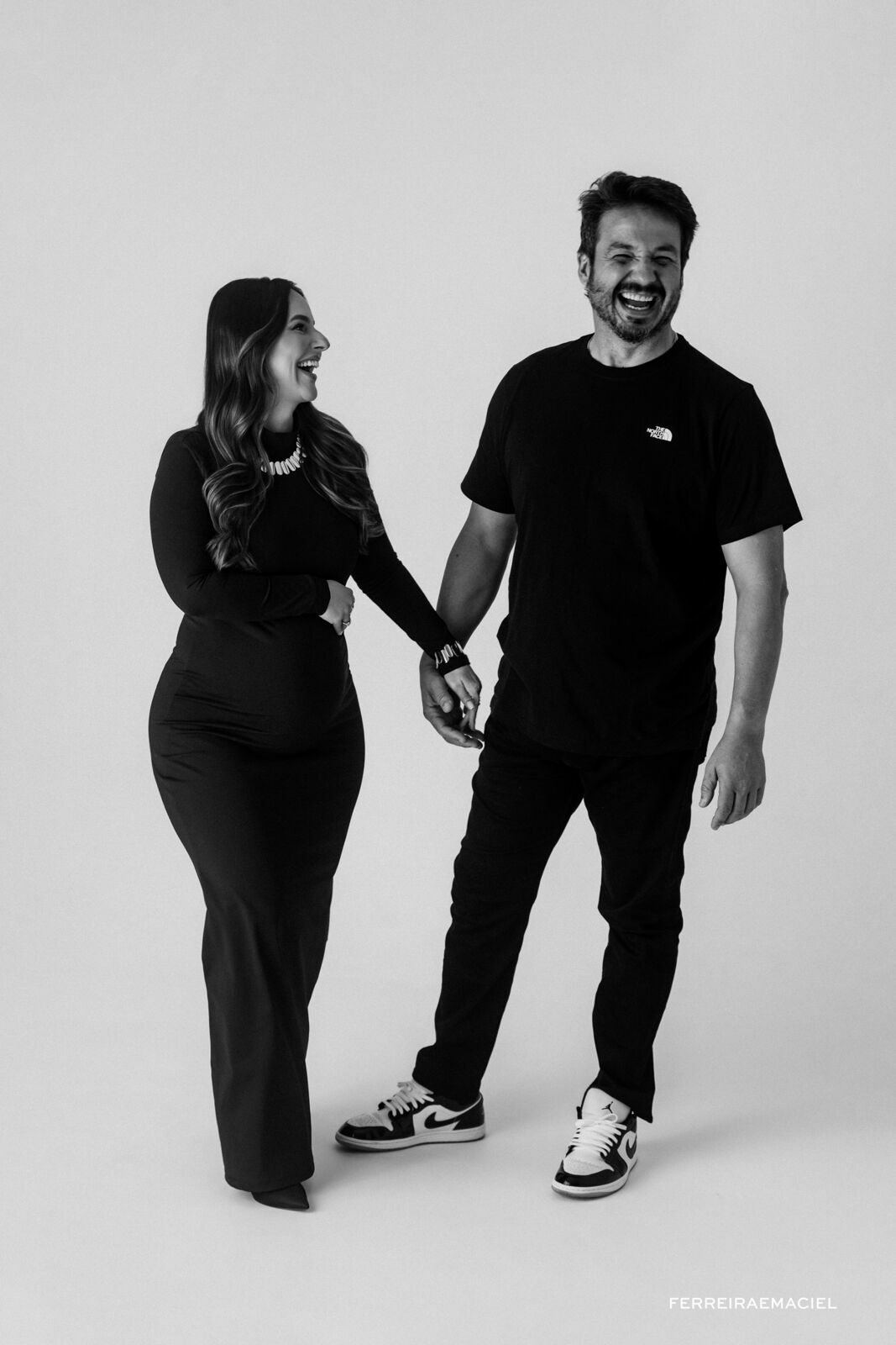 Foto Ensaio Gestante em Estúdio – Karina Mezzari – Fotografia Profissional e Produção de Moda – Araranguá SC - Imagem 15
