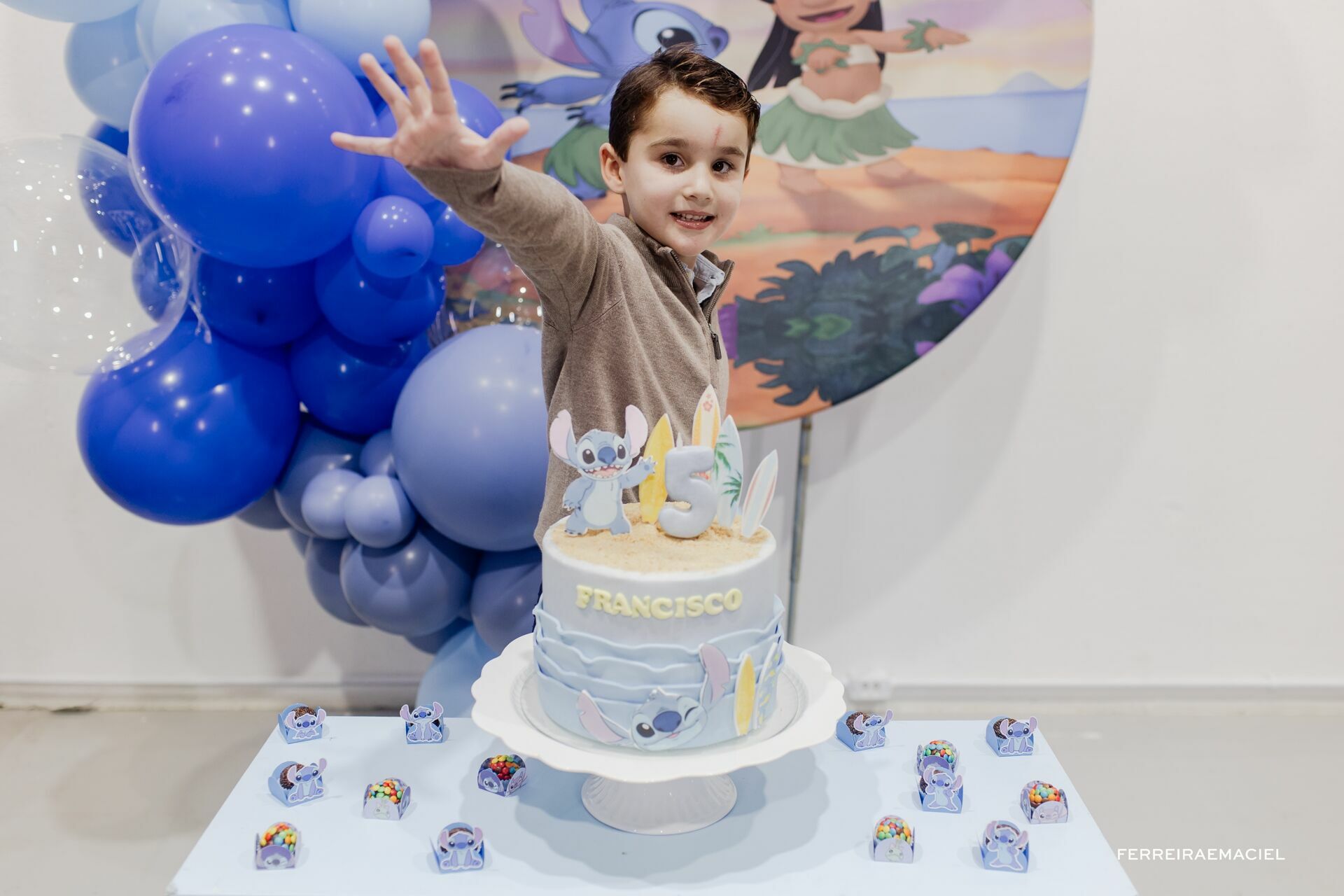 Foto Fotografia de Aniversário Infantil – 5 Anos do Francisco – Tema Stitch – Contato Eco Park – Araranguá SC Foto Fotografia de Aniversário Infantil – 5 Anos do Francisco – Tema Stitch – Contato Eco Park – Araranguá SC - Imagem 5